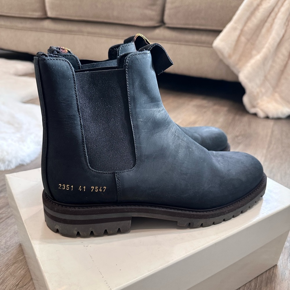 Common Project Men’s Suede Chelsea Boot